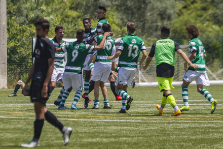 Acadmica x Sporting - Jun.B 3 Fase Apuramento Campeo 16/17 - CampeonatoJornada 9