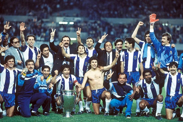 FC Porto x Bayern: Pintar o Danbio de Azul