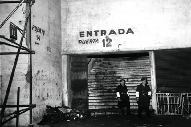 A tragdia da porta 12 
