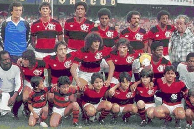 O Esquadro de Zico: 1980-1983