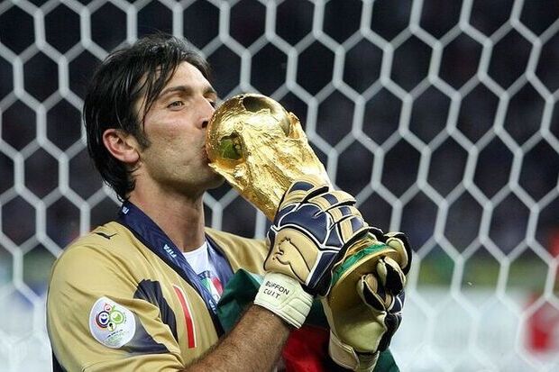 Gianluigi Buffon: o <i>Gigi Superman</i>
