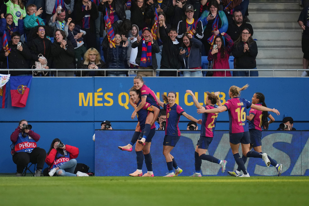 Bara earn commanding lead over Chelsea