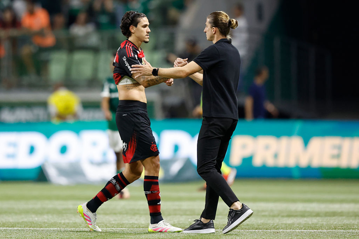 Filipe Luís crítica postura de Pedro nos treinos e explica ausência: 'Atitude lamentável, ...