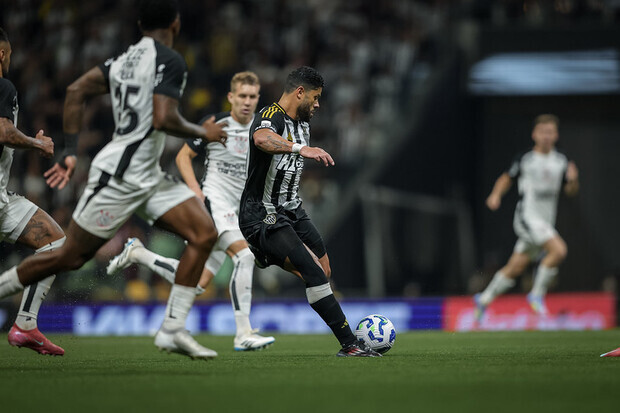 Spannung pur: Atltico Mineiro gegen Corinthians endet unentschieden
