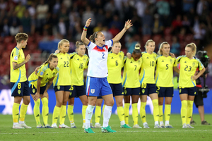 England through to the semi-final after incredible shoot-out