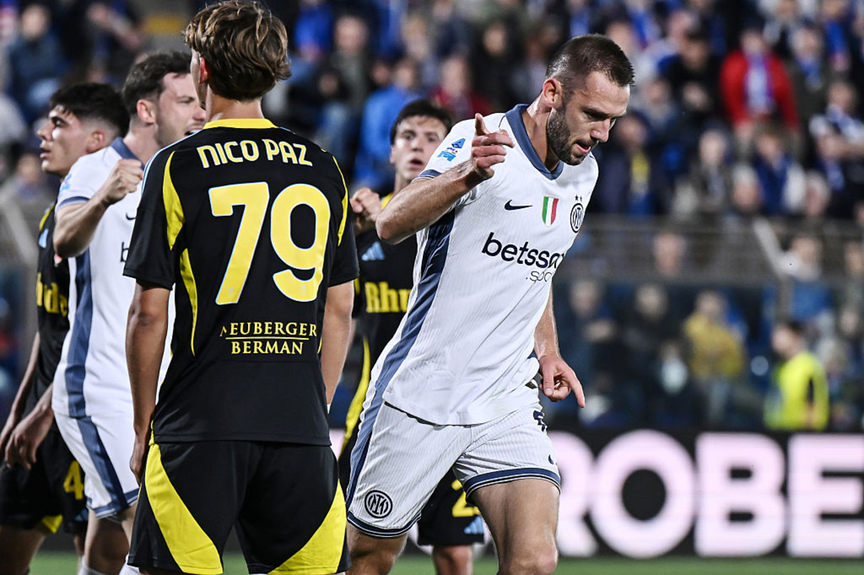 Inter faz sua parte contra o Como, mas no  suficiente