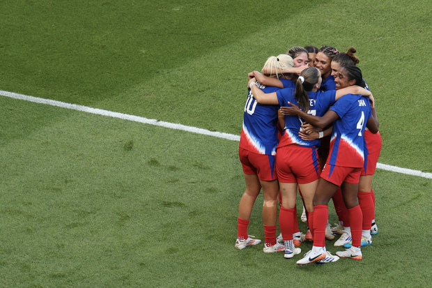 USA beat Brazil and win the Olympic Games Women