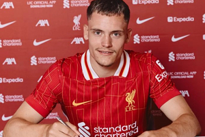 Liverpool anuncia a contratao de Florian Wirtz, contratao mais cara da histria do clube