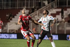 Vila Nova e Operrio fazem jogo movimentado, que acaba zerado