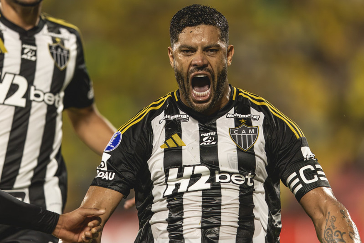 Atlético Mineiro supera expulsão e abre vantagem sobre Bucaramanga na Sul-Americana