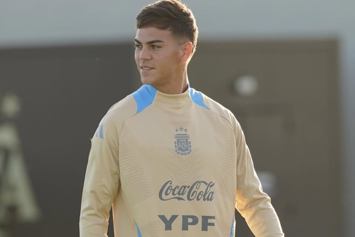 Conheça Enzo Barrenechea, médio argentino apontado ao Benfica
