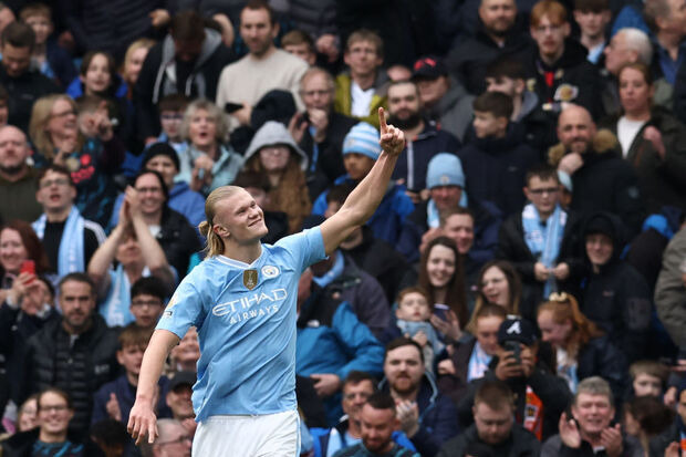 Manchester City s'impose pleinement Luton Town