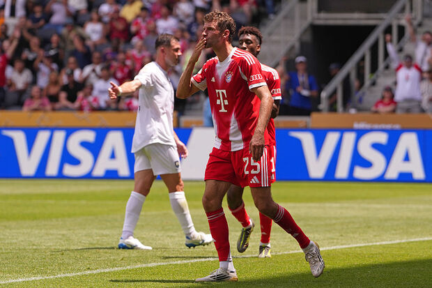 Bayern Mnchen domine Auckland City lors de leur premier match de la Coupe du Monde des Clubs