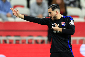 Lyon vence apelao e reverte rebaixamento no Francs