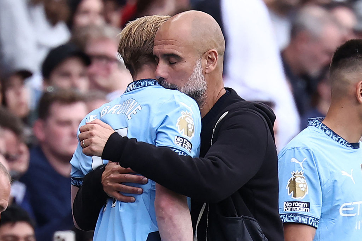 Na despedida de De Bruyne, City faz sua parte e carimba vaga na Champions