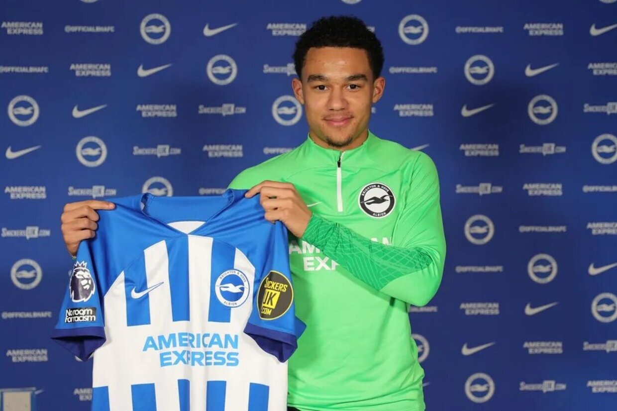 Brighton acerta com promessa do Southampton