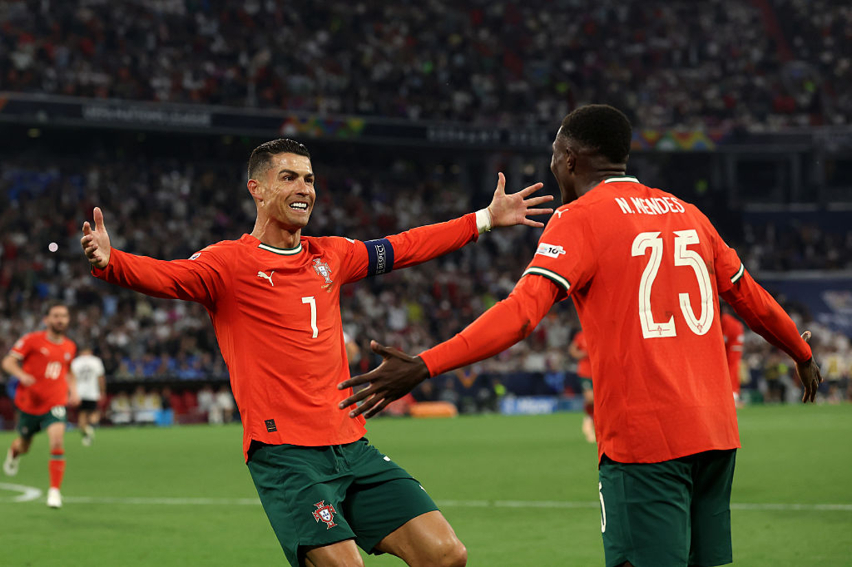 O melhor lateral esquerdo do Mundo