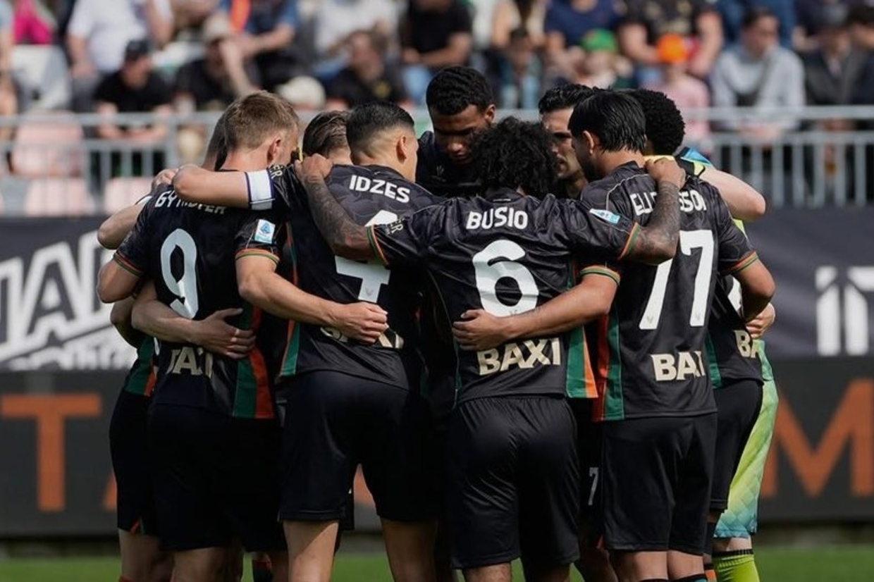 Venezia vence a Fiorentina e sai da zona de despromoo