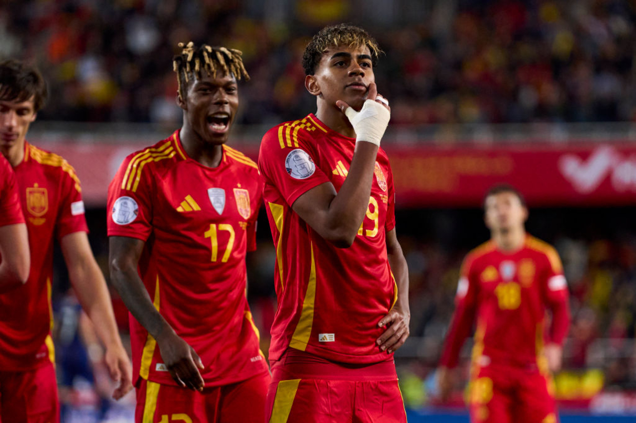 Rashford vuole giocare con Yamal: Non credo che abbiamo mai visto qualcosa del genere
