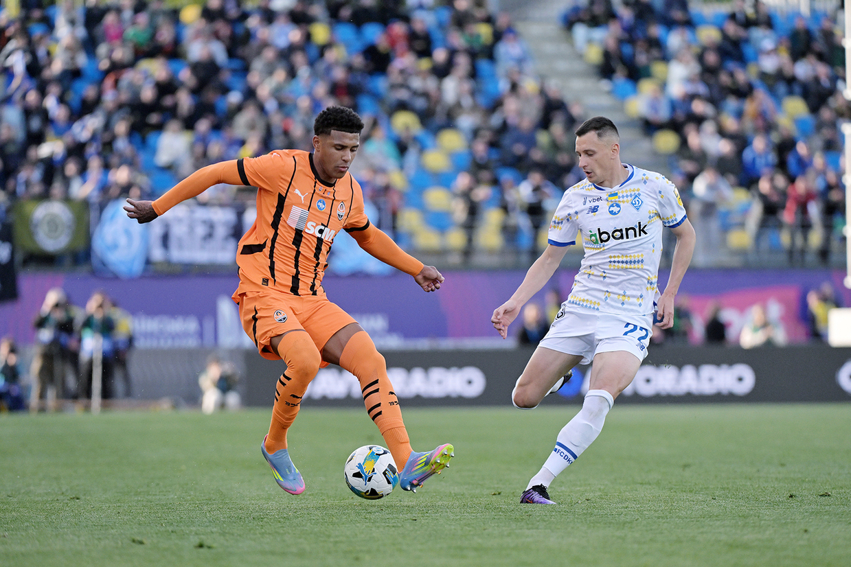 Shakhtar Donetsk vence Taa da Ucrnia frente ao rival Dynamo Kyiv