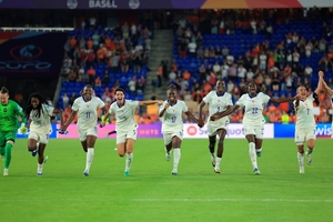 Sem hipteses: Inglaterra e Frana goleiam e seguem em frente