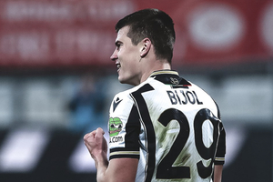 Can Jaka Bijol sure up Leeds United's defence?