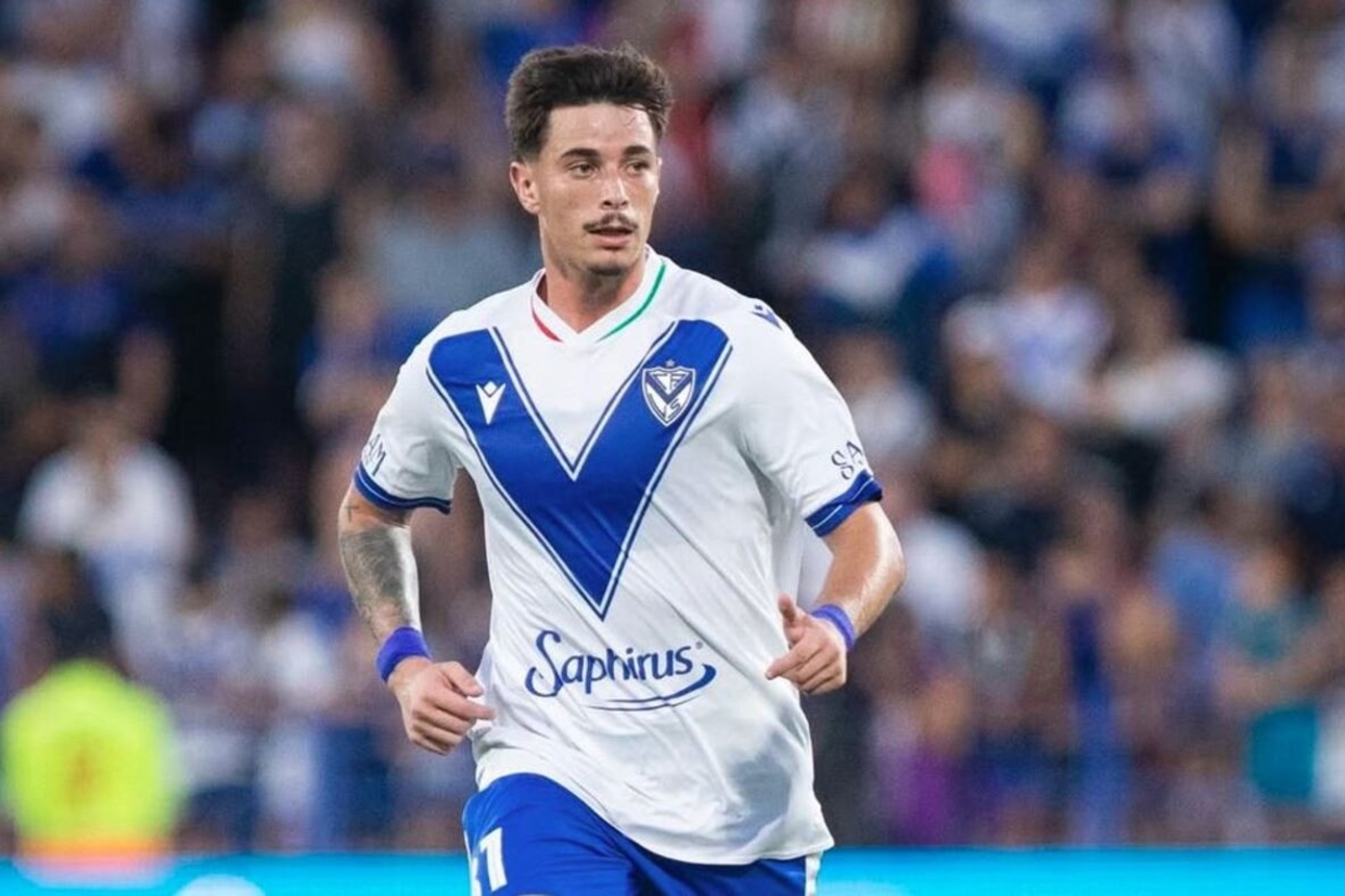 Valentn Gmez, el central de Vlez, tentado por Feyenoord y Betis