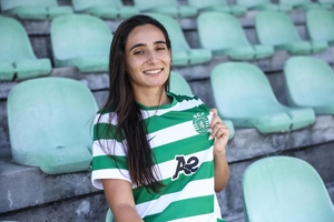 Sporting anuncia regresso de lateral 