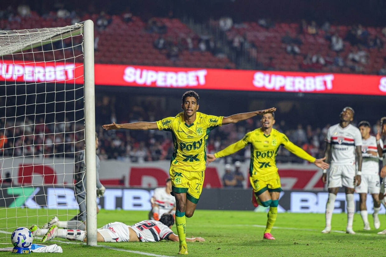 Com direito a Lei do Ex, Mirassol surpreende e vence o So Paulo no MorumBIS