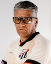 ngelo Luiz